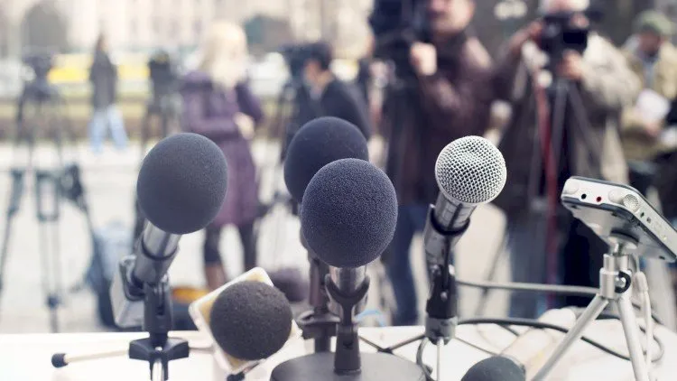 The Complete Public Speaking Course:  Become a Great Speaker